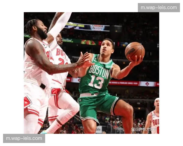 雷霆攻防效率顶尖进攻效率120.6 抢断10.3次领跑联盟 雷霆攻防效率顶尖进攻效率120.6 抢断10.3次领跑联盟